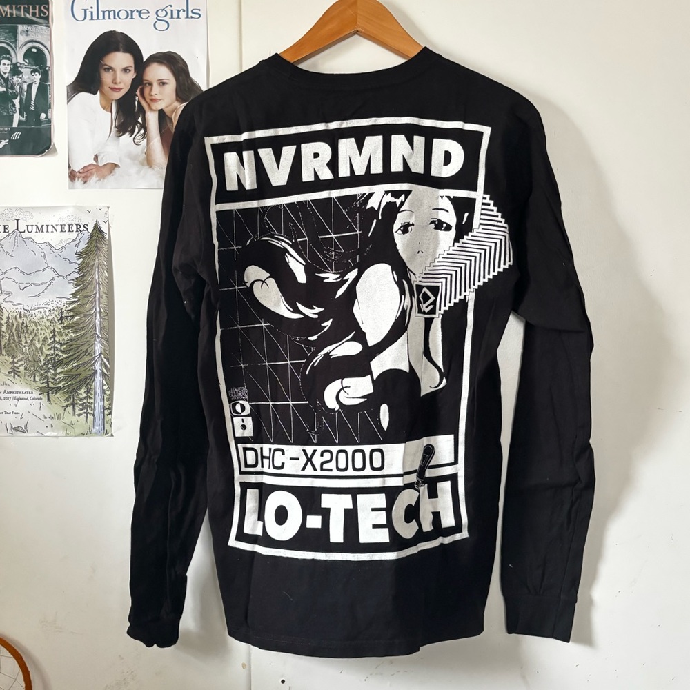 Black Graphic Long Sleeve Shirt